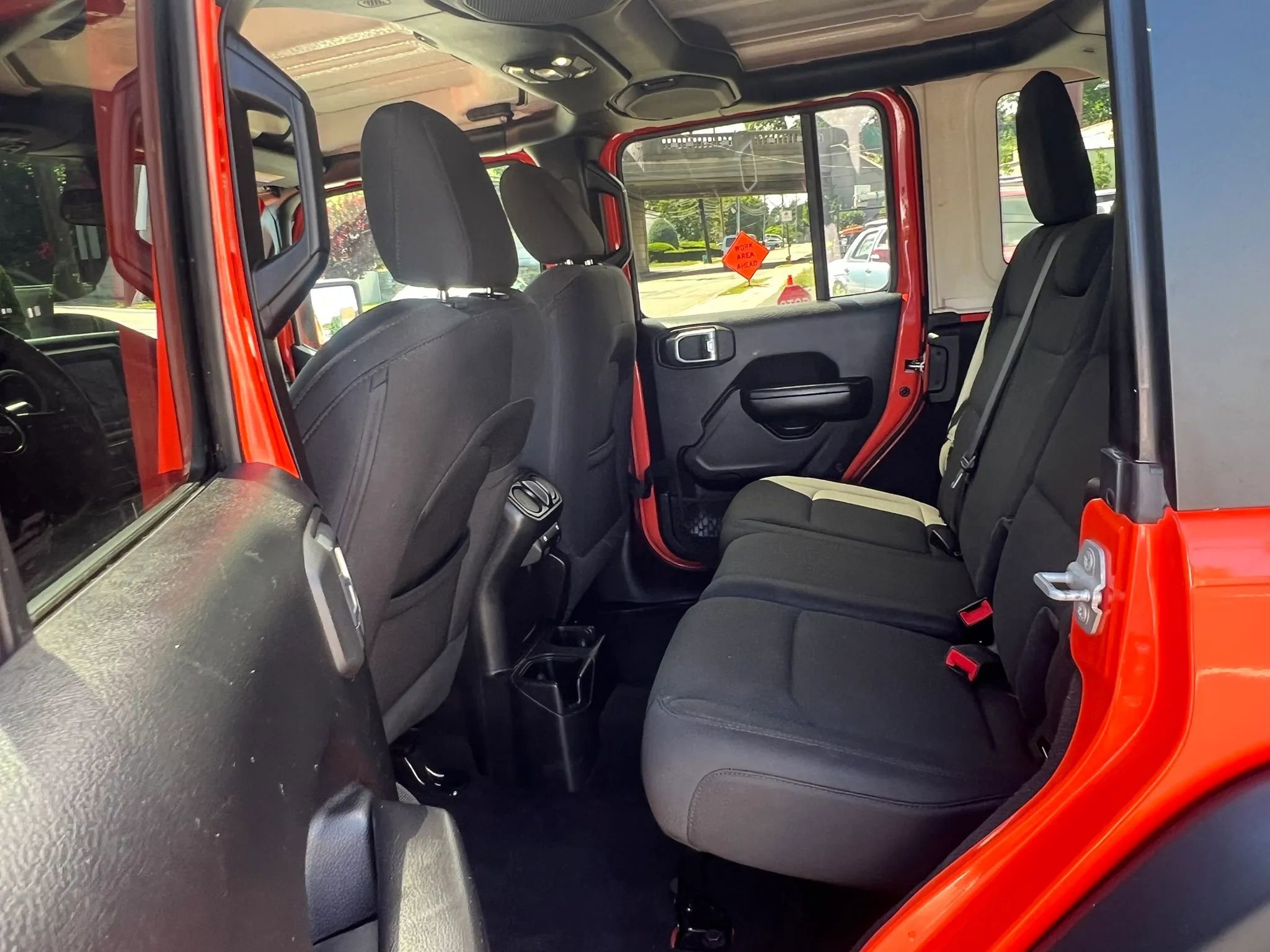 Used 2020 Jeep Wrangler Unlimited Sport S AWD/4WD image 28
