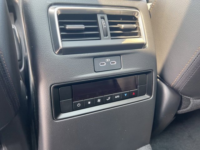 New 2025 MAZDA CX-70 Plug-In Hybrid w/ Premium Pkg image 33