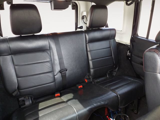 Used 2012 Jeep Wrangler Unlimited Sahara AWD/4WD image 13