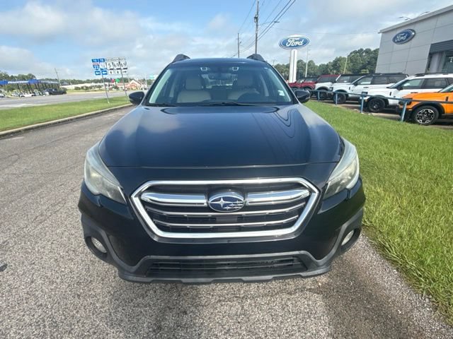 Used 2018 Subaru Outback 2.5i Limited AWD/4WD image 3