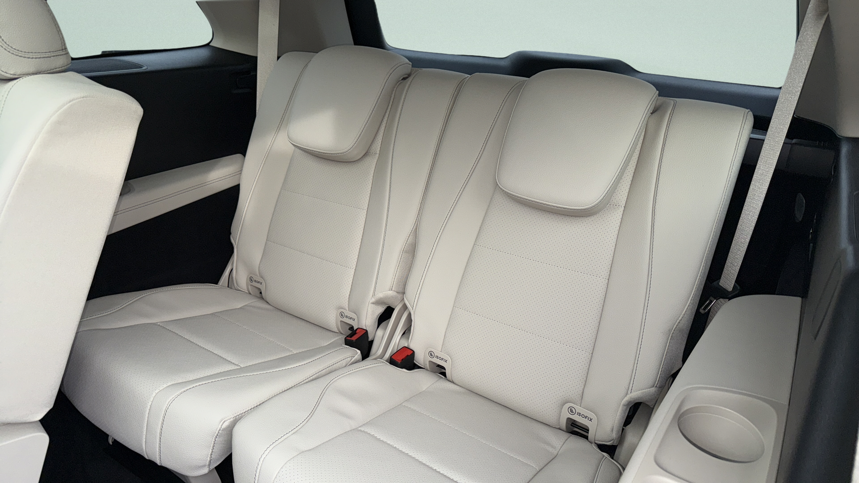 Certified 2026 Mercedes-Benz GLS 450 4MATIC image 28