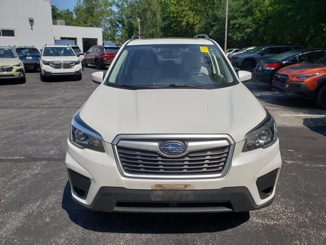 Used 2019 Subaru Forester Premium w/ All-Weather Package AWD/4WD image 5