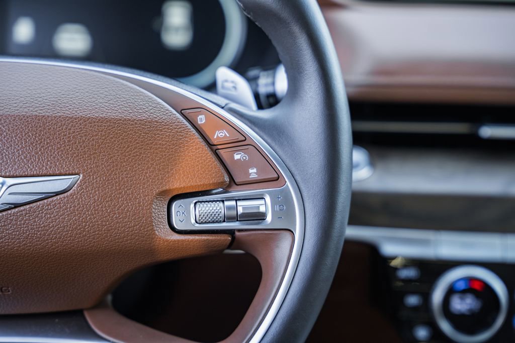 Used 2024 Genesis G80 image 25