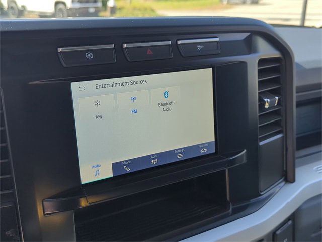 Used 2023 Ford F550 4x4 Regular Cab Super Duty image 14