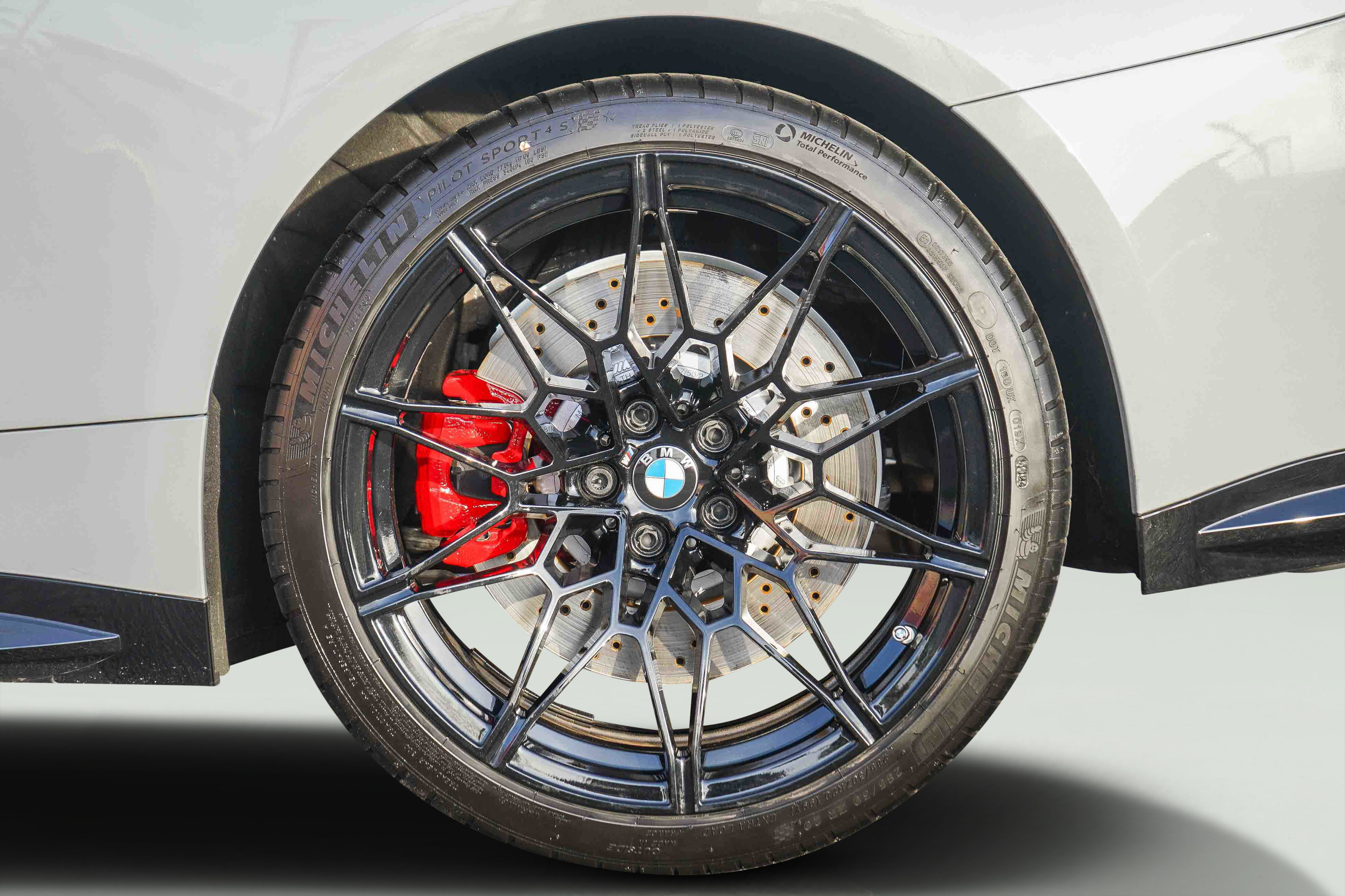 Used 2025 BMW M4 Competition w/ Executive Package image 8