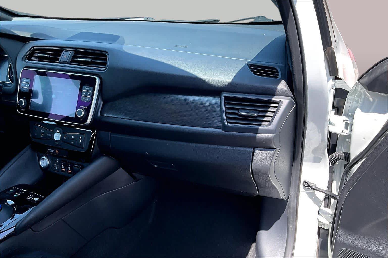 Used 2021 Nissan Leaf SV Plus w/ SV Plus Technology Package FWD image 18