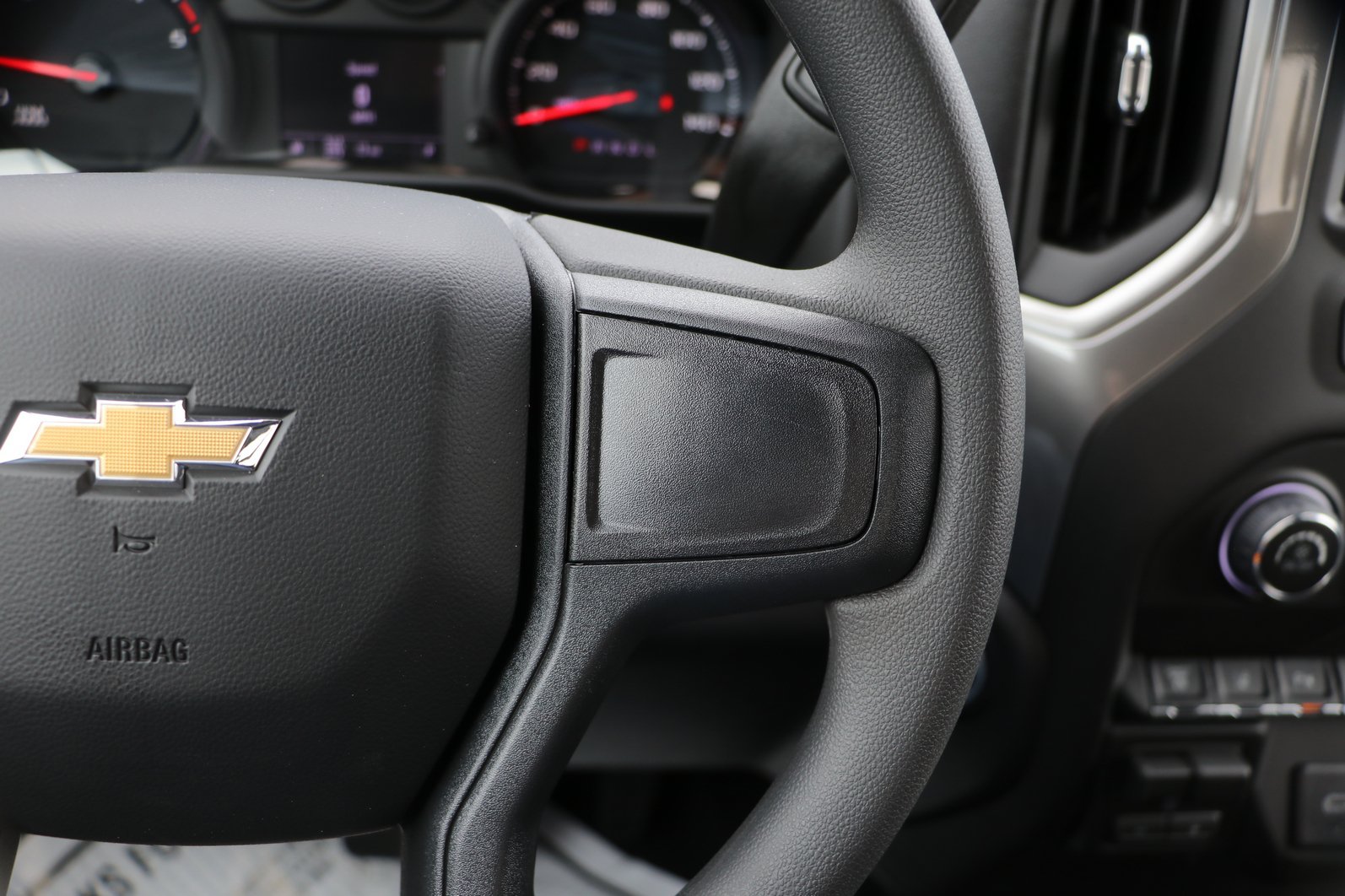 New 2026 Chevrolet Silverado 2500 Custom w/ Custom Value Package AWD/4WD image 19