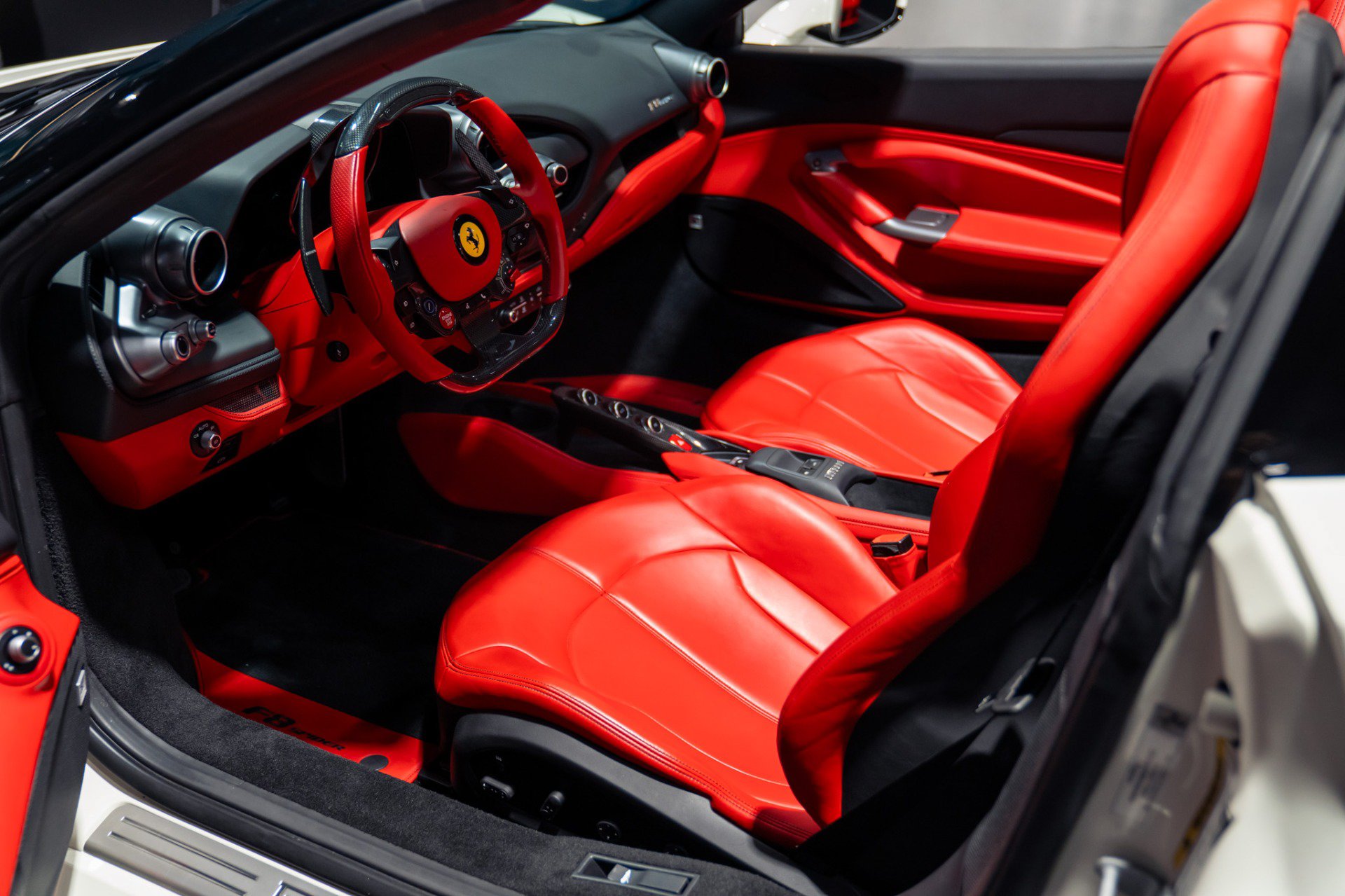 Used 2023 Ferrari F8 Tributo RWD image 14