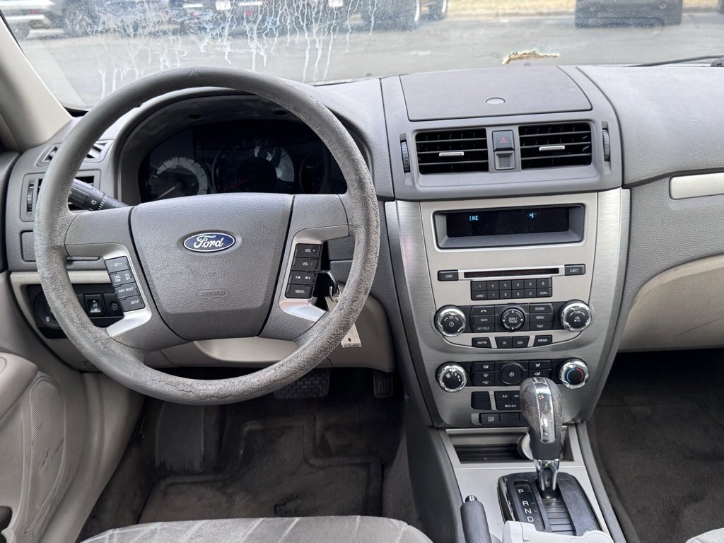 Used 2012 Ford Fusion SE image 4