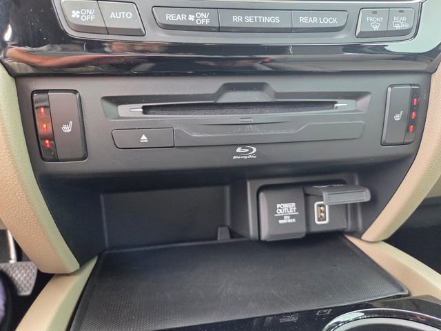 Used 2021 Honda Pilot Touring image 31