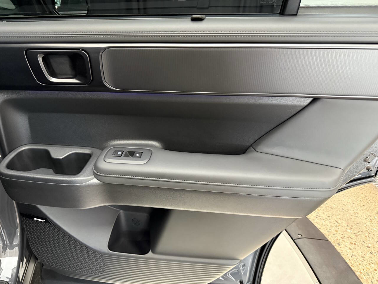 Used 2024 Hyundai Santa Fe Calligraphy image 33