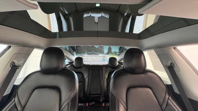 Used 2021 Tesla Model 3 Standard Range Plus RWD image 29