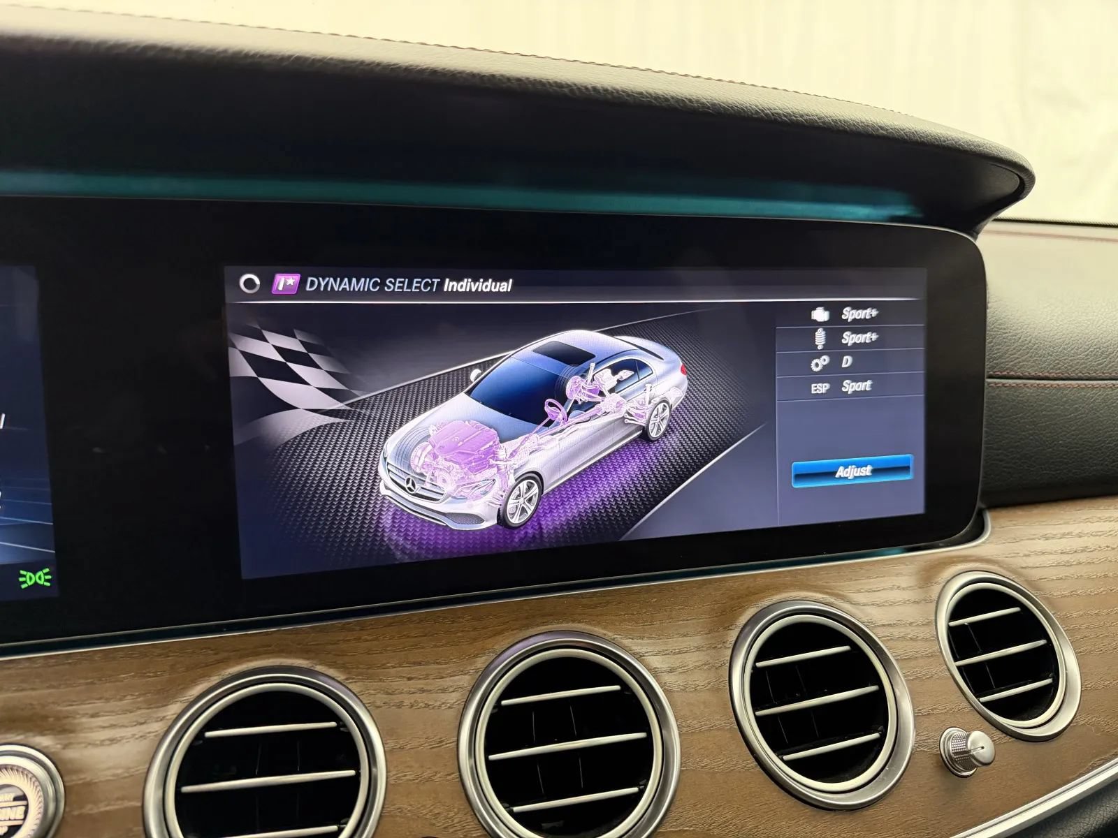 Used 2018 Mercedes-Benz E 43 AMG 4MATIC Sedan image 33