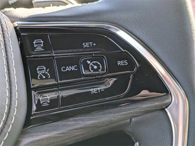 New 2025 Jeep Grand Cherokee Overland w/ Trailer Tow Package image 28