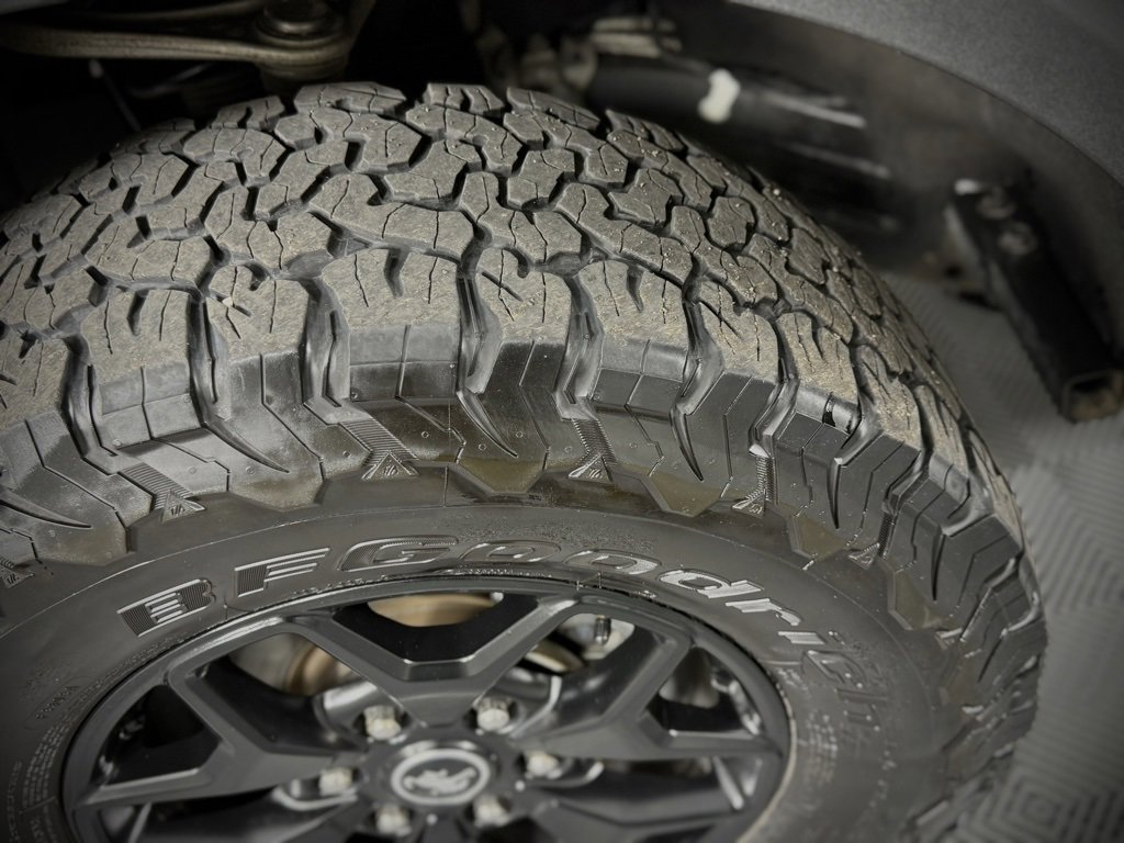 Used 2021 Ford Bronco Badlands image 14