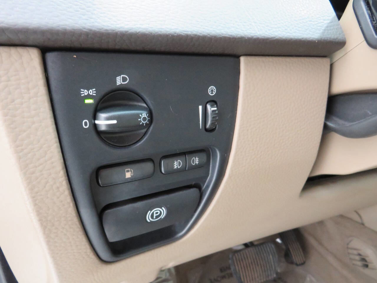 Used 2008 Volvo XC90 3.2 image 22