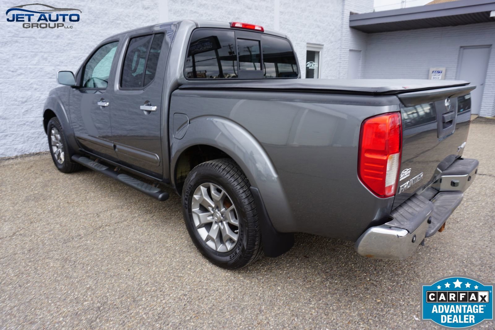 Used 2019 Nissan Frontier SL AWD/4WD image 8