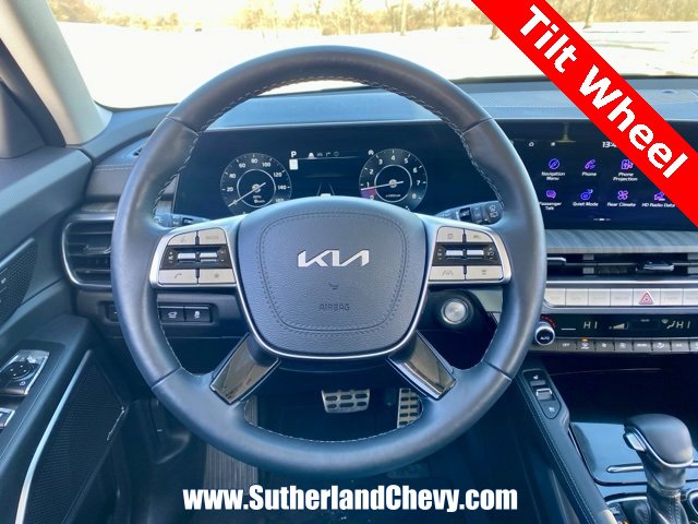 Used 2025 Kia Telluride AWD image 19