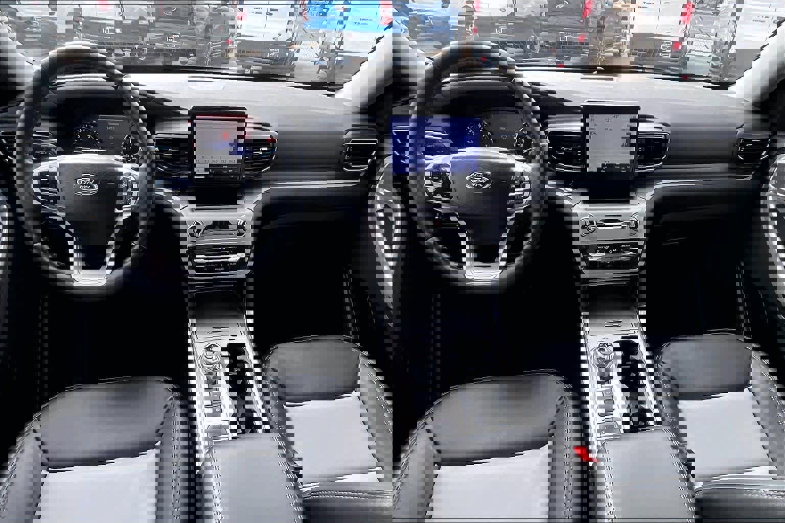 Used 2023 Ford Explorer XLT w/ Equipment Group 202A image 15