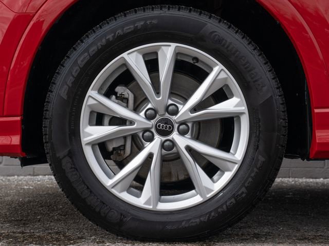 Used 2025 Audi Q3 2.0T Premium w/ Convenience Package image 12