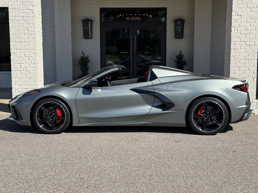 Used 2023 Chevrolet Corvette Stingray Convertible w/ 1LT image 12