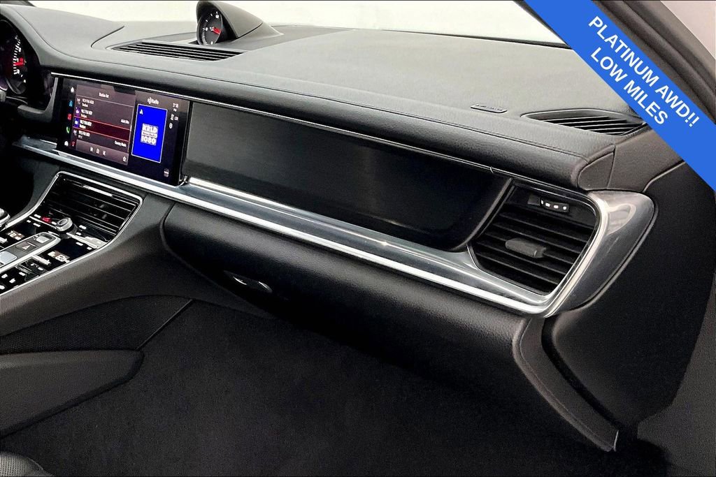 Used 2022 Porsche Panamera Platinum Edition image 20