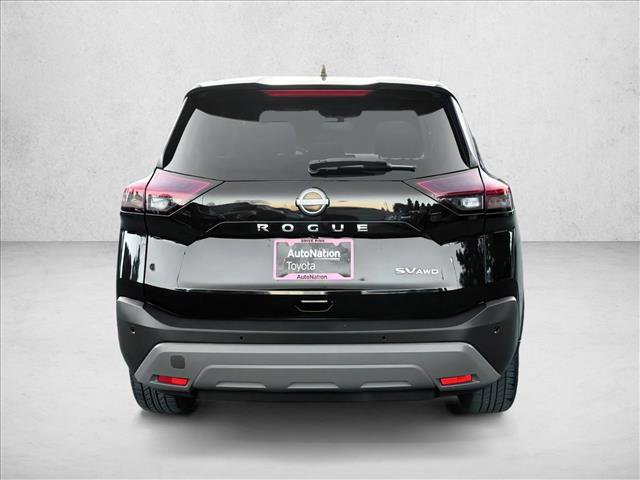 Used 2022 Nissan Rogue SV image 6