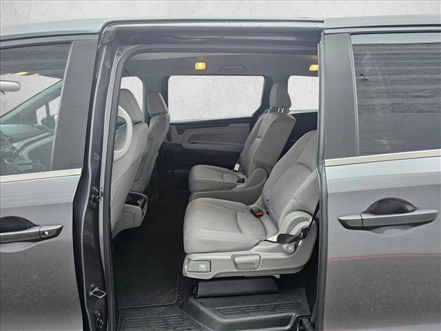 Used 2019 Honda Odyssey LX image 15
