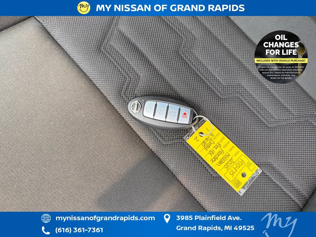 Used 2025 Nissan Frontier PRO-4X w/ Interior Protection Package AWD/4WD image 36