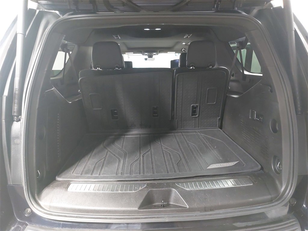 Used 2021 Chevrolet Suburban High Country image 17