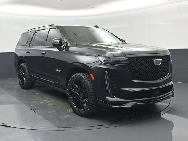 Used 2024 Cadillac Escalade V w/ LPO, ONYX Package