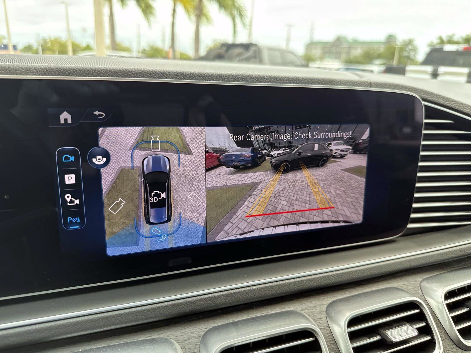 Certified 2025 Mercedes-Benz GLS 450 4MATIC image 26
