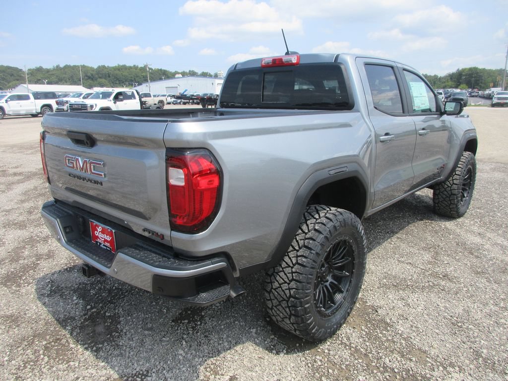 New 2026 GMC Canyon AT4 AWD/4WD image 5