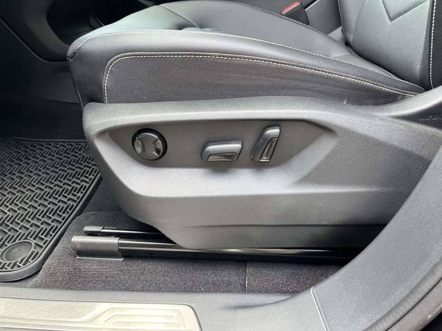 Used 2024 Volkswagen Atlas SE FWD image 21
