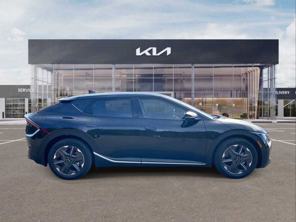 New 2025 Kia EV6 Light image 9