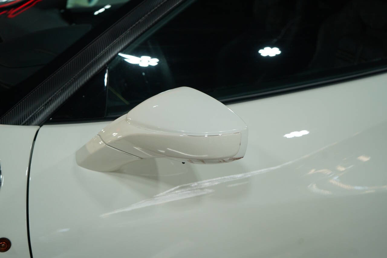 Used 2017 Ferrari 488 GTB image 31