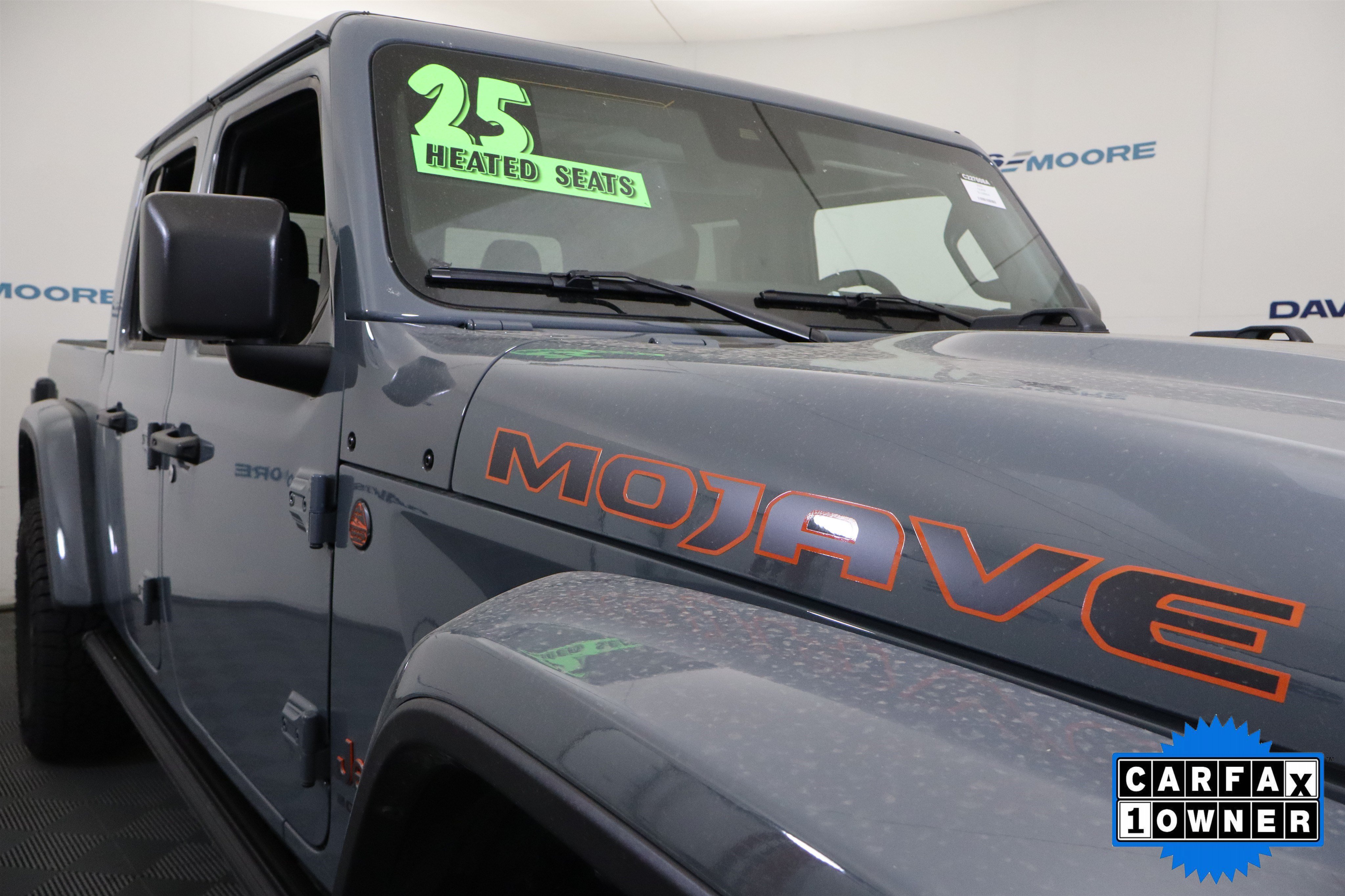Used 2025 Jeep Gladiator Mojave w/ Safety Group AWD/4WD image 4