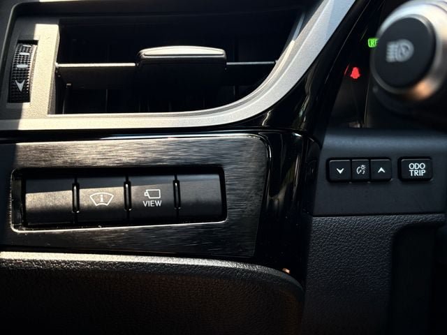 Used 2024 Lexus ES 300h F Sport w/ Accessory Package (Z1) FWD image 26