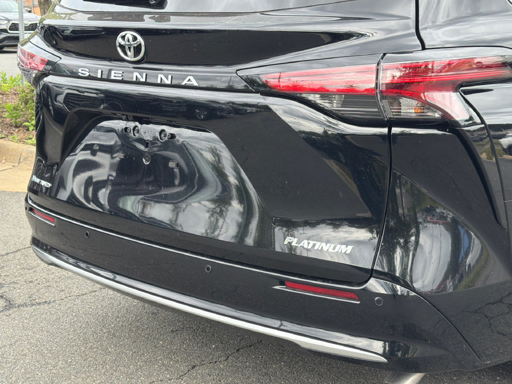 New 2026 Toyota Sienna Platinum AWD/4WD image 5