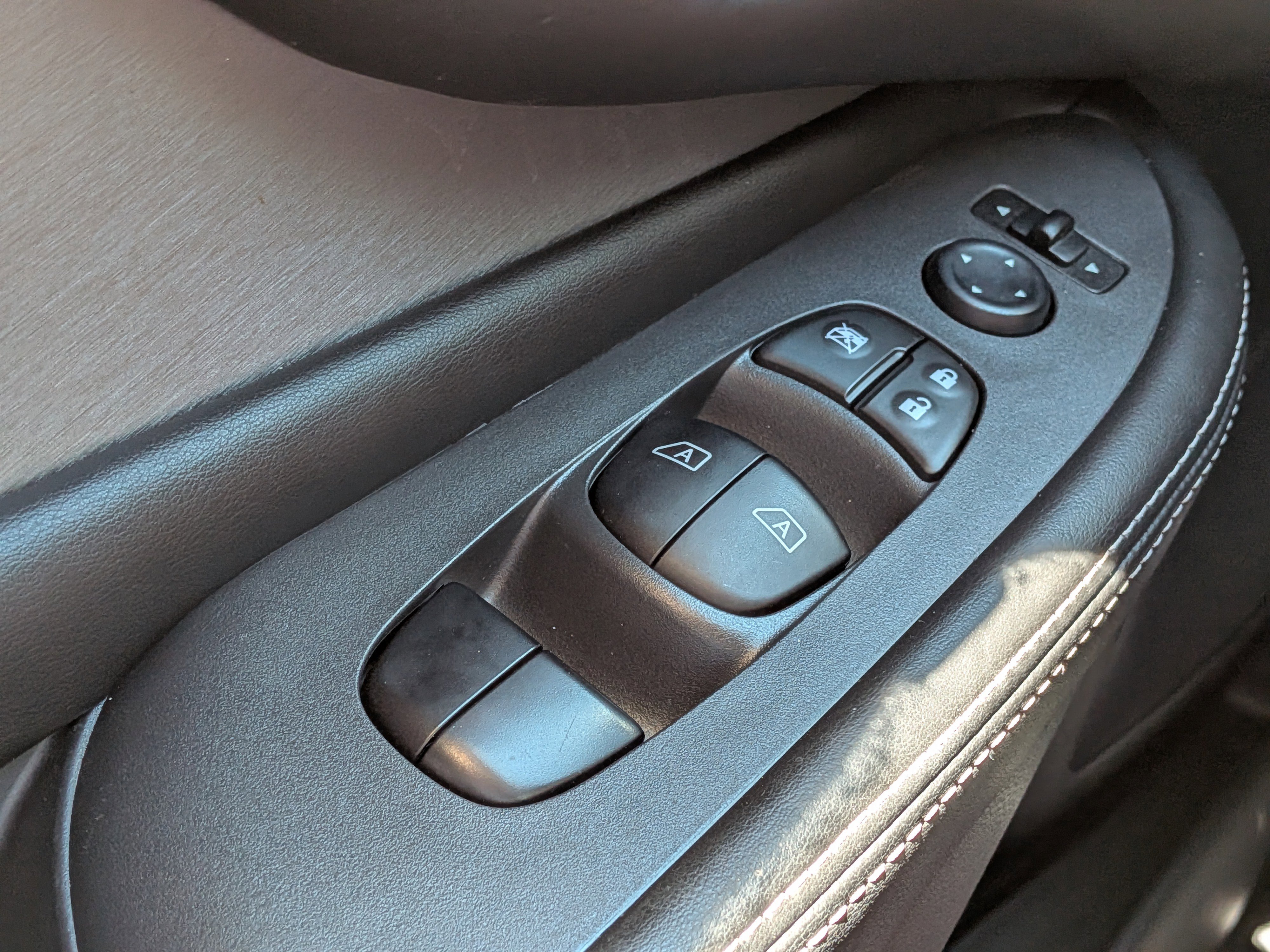 Used 2021 Nissan Murano SV w/ Cargo Package FWD image 22