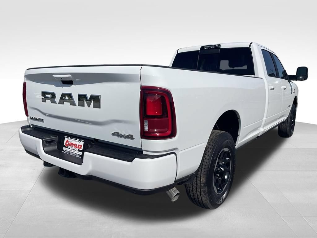 New 2026 RAM 2500 Laramie AWD/4WD image 12