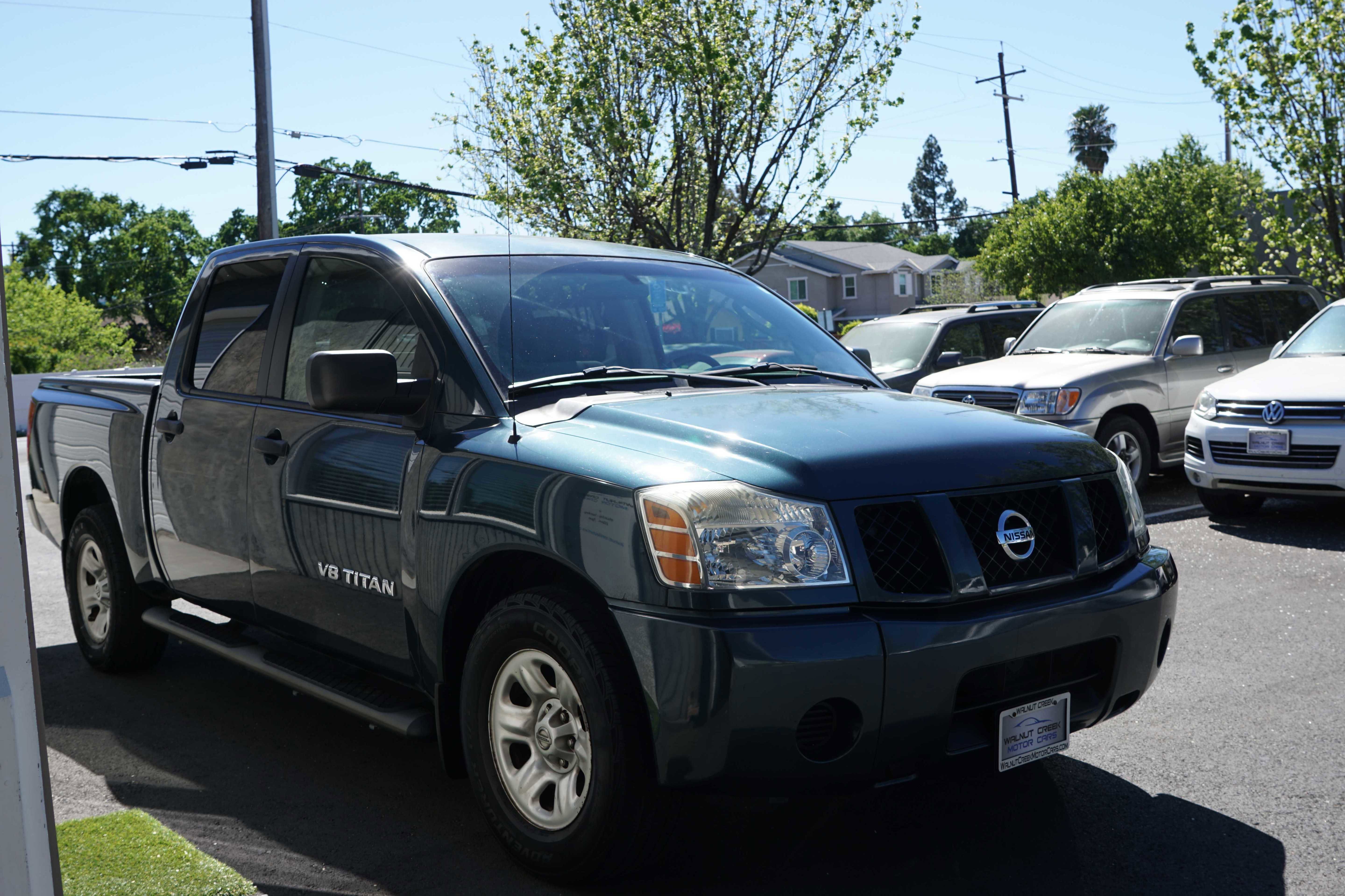 Used 2005 Nissan Titan XE image 9
