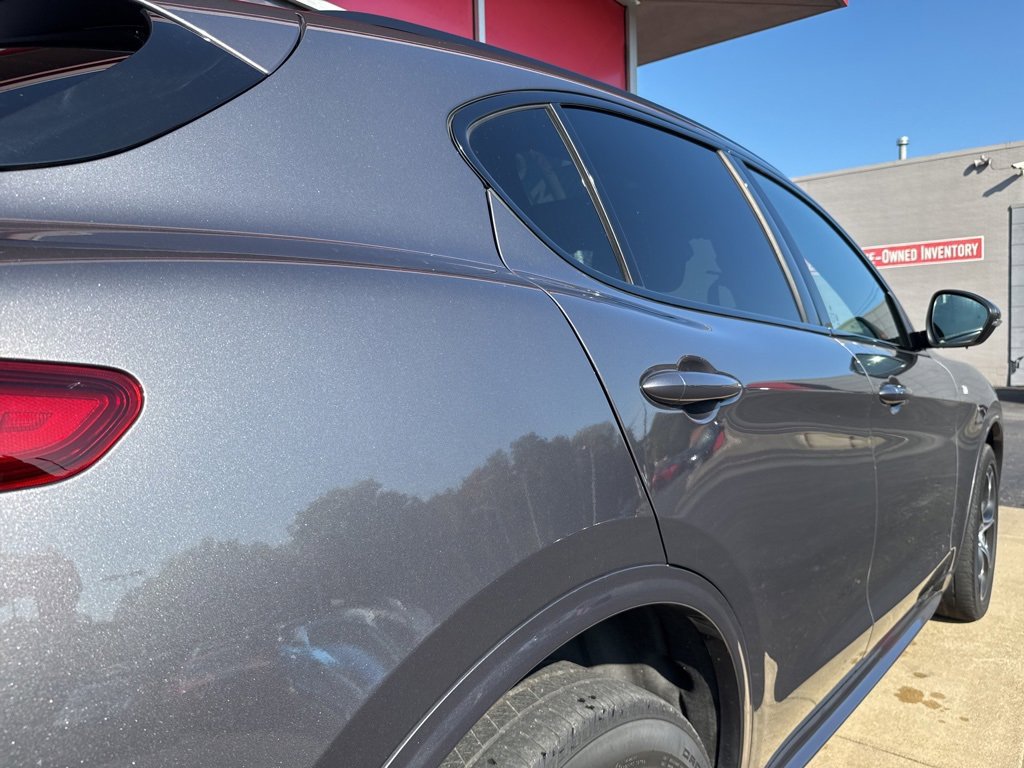 Used 2022 Alfa Romeo Stelvio Ti w/ Active Assist Plus Package image 6