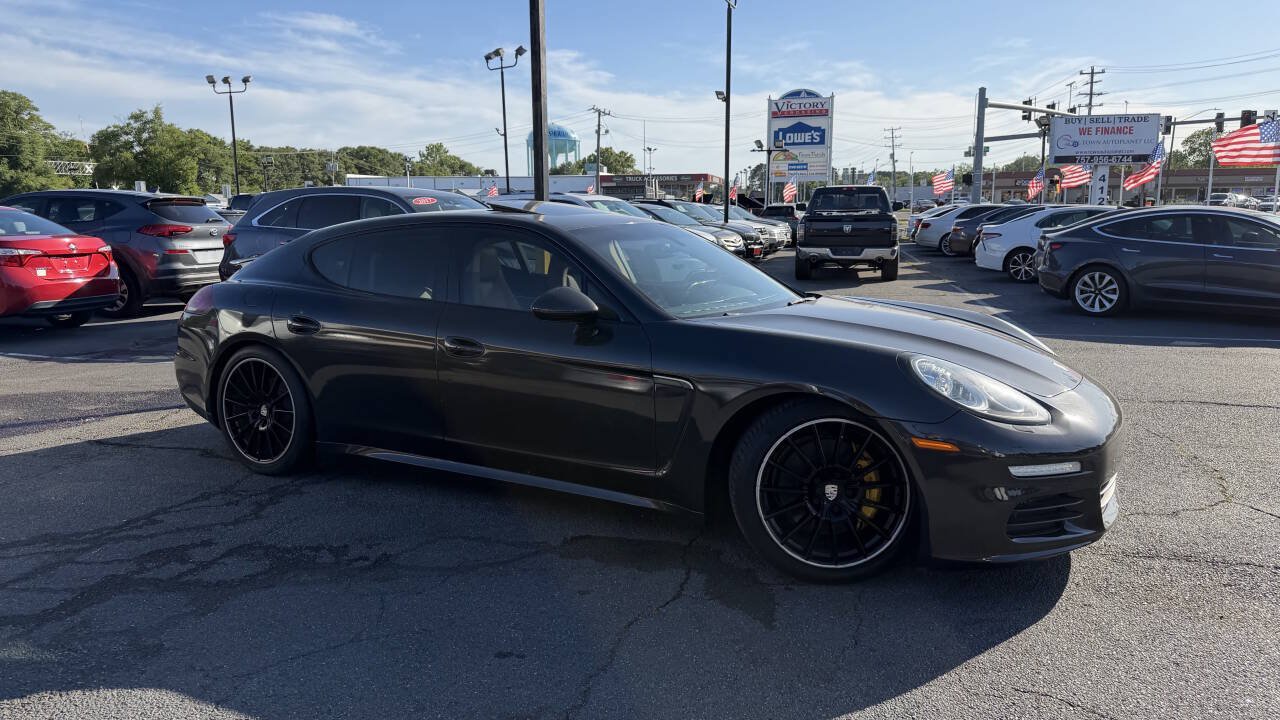 Used 2016 Porsche Panamera Edition RWD image 7