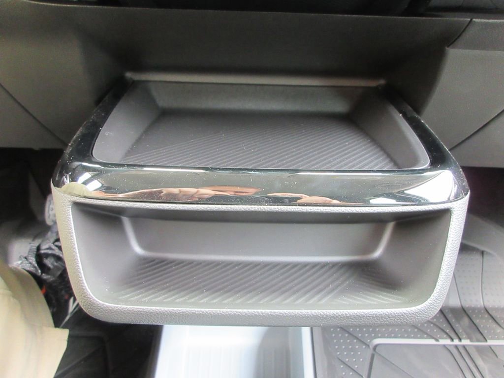 New 2027 Chevrolet Bolt LT FWD image 29