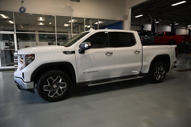 New 2026 GMC Sierra 1500 SLT w/ SLT Premium Plus Package AWD/4WD image 10