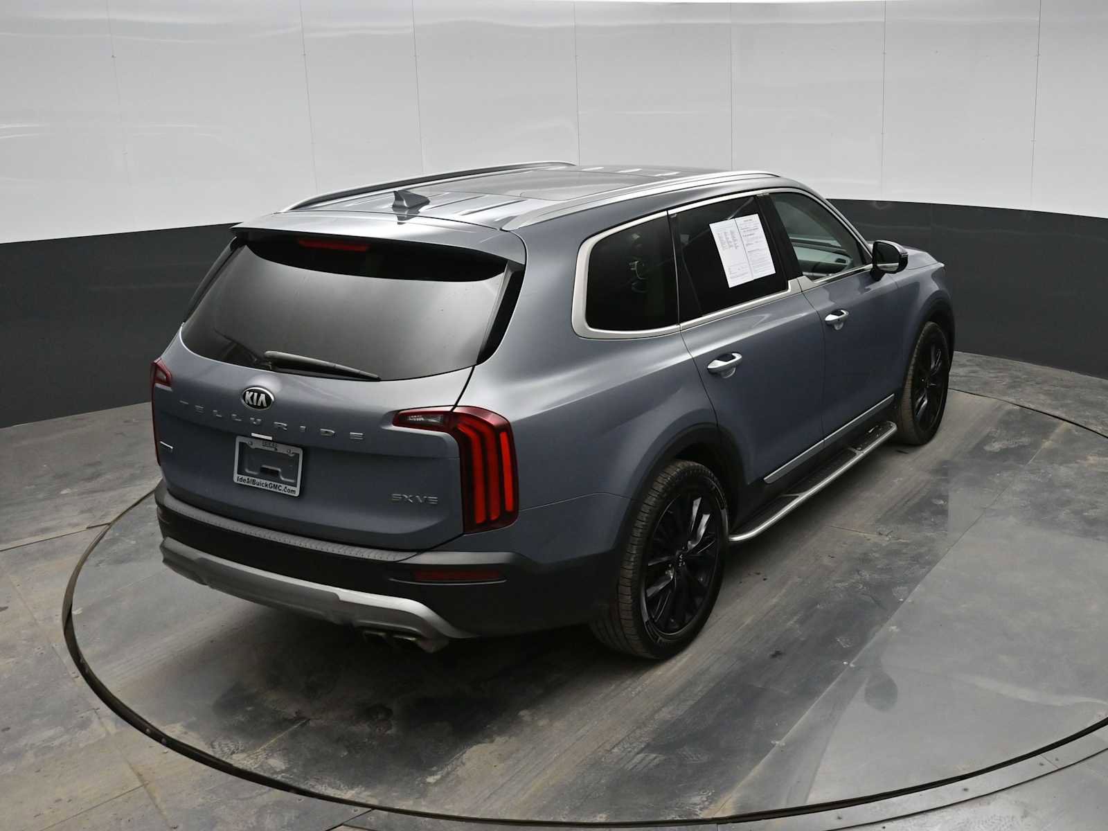 Used 2020 Kia Telluride SX w/ SX Prestige Package image 27