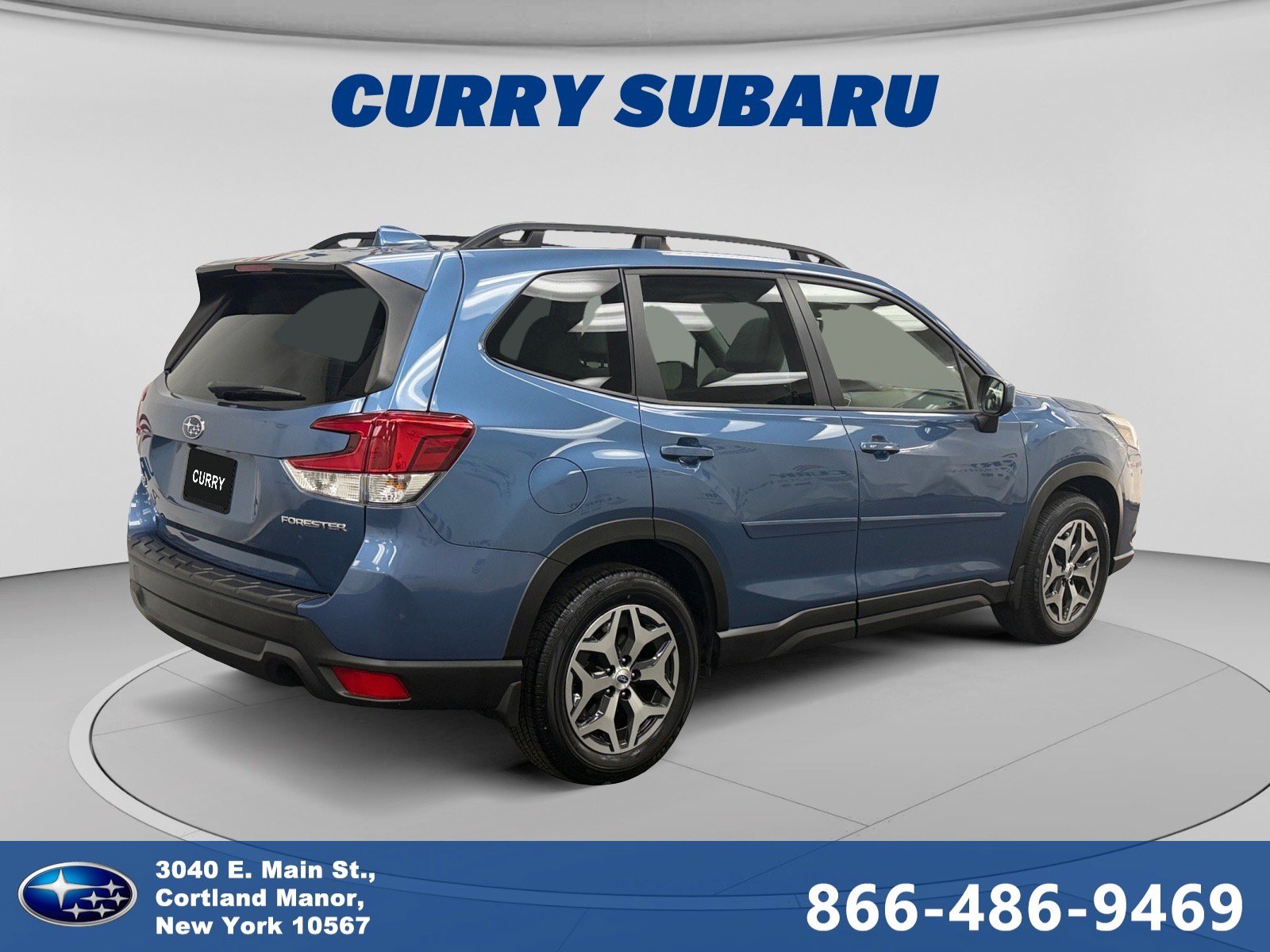 Used 2023 Subaru Forester Premium AWD/4WD image 5