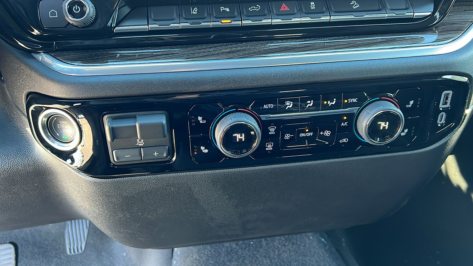 New 2026 Chevrolet Silverado 2500 LT w/ All Star Edition image 23