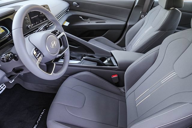 New 2026 Hyundai Elantra Sport FWD image 19